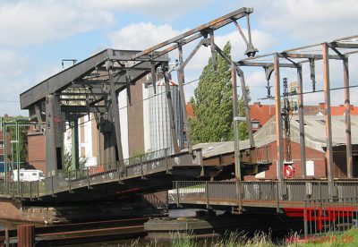 Emden, Klappbrücke